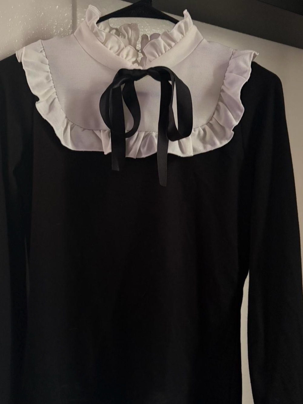 MA*RS Ruffled collar top - Picture 2 of 3